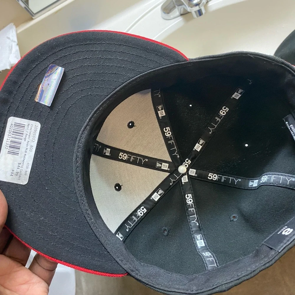 1.PITTSBURGH PIRATES 🏴☠️ 🧢 2.CINCINNATI🧢 3.ALL BLACK 🧢NEW ERA Sizes is 8️⃣ - Picture 12 of 15